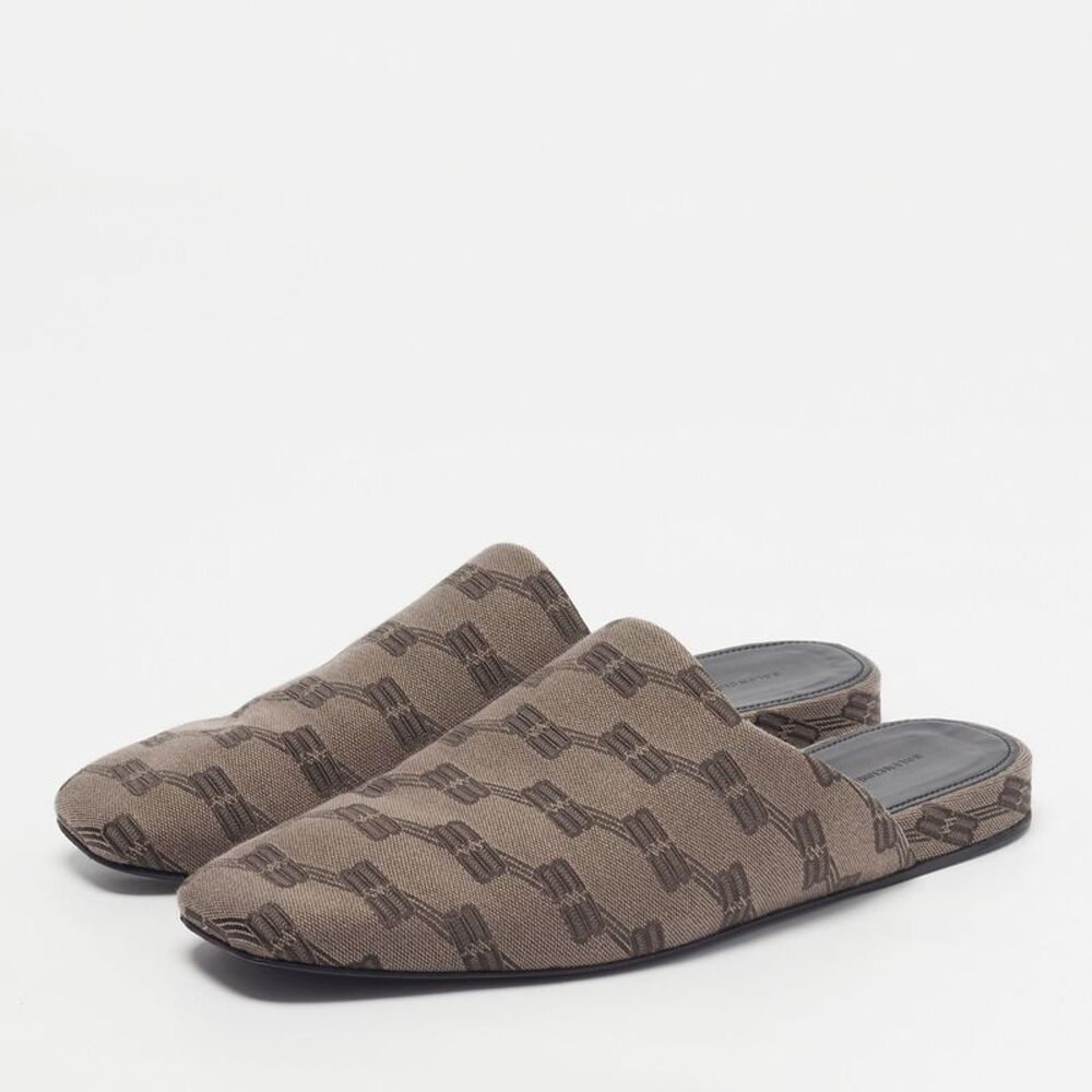 Balenciaga Cosy Bb Size 41.5 Brown Canvas Mules - Picture 2 of 7